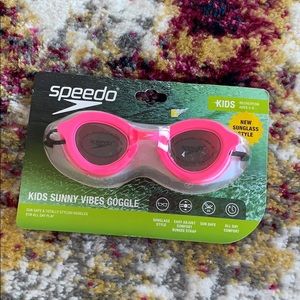 speedo sunny vibes goggles
